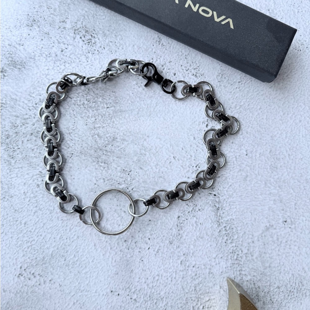 Gods of Enthru Black and Silver Choker